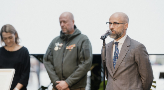 Politiniai nesutarimai – antrame plane: 4 proc. BVP gynybai palaiko kone visų politinių partijų rėmėjai Politiniai nesutarimai – antrame plane: 4 proc. BVP gynybai palaiko kone visų politinių partijų rėmėjai