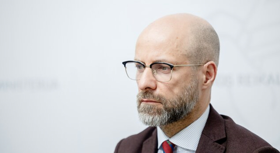 Romanovskis: Vyriausybė galėtų rodyti lyderystę tariantis dėl gynybos finansavimo šaltinių Romanovskis: Vyriausybė galėtų rodyti lyderystę tariantis dėl gynybos finansavimo šaltinių
